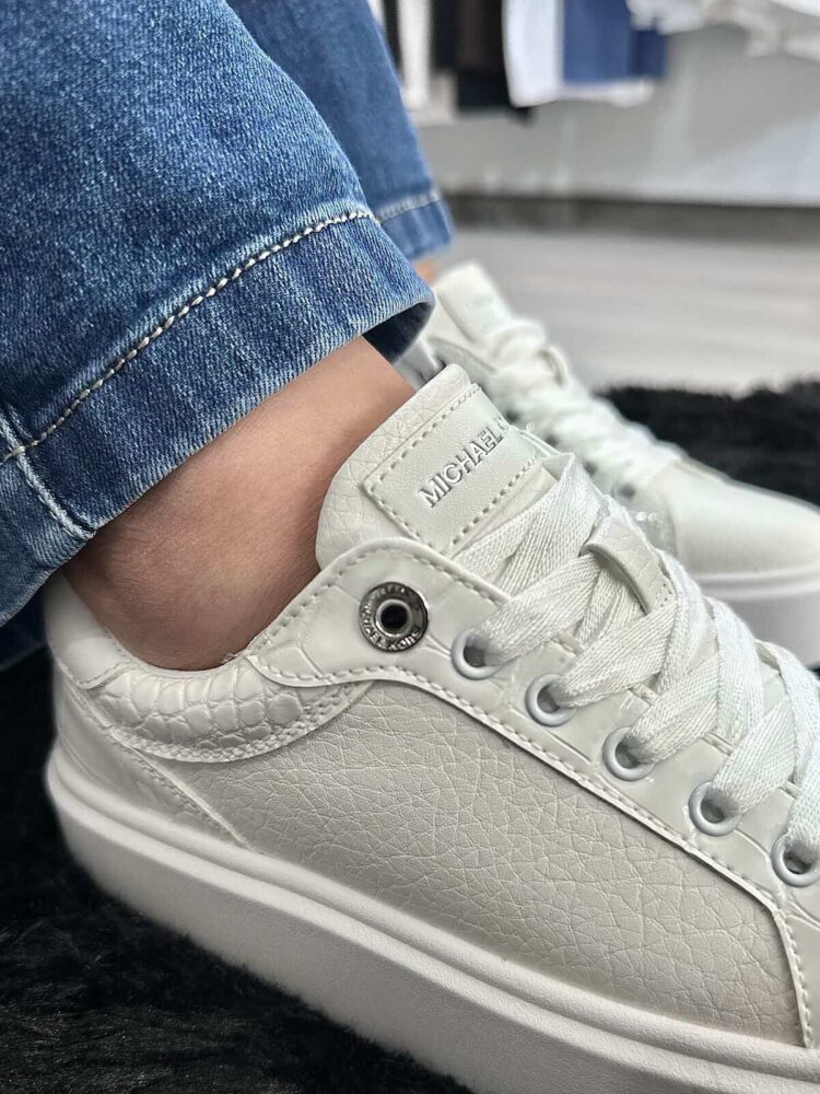 a2ce7674-7ed0-43f9-b5a6-9876450fa47d